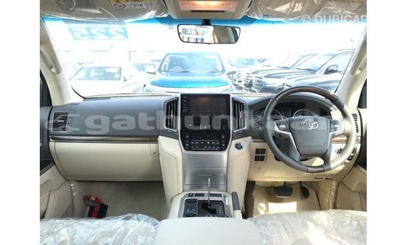 Buy Import Toyota Land Cruiser Black Car in Import - Dubai in Baa Buy Import Toyota Land Cruiser Black Car in Import - Dubai in Baa