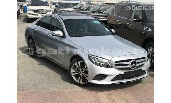 Buy Import Mercedes-Benz 200 Other Car in Import - Dubai in Baa Buy Import Mercedes-Benz 200 Other Car in Import - Dubai in Baa