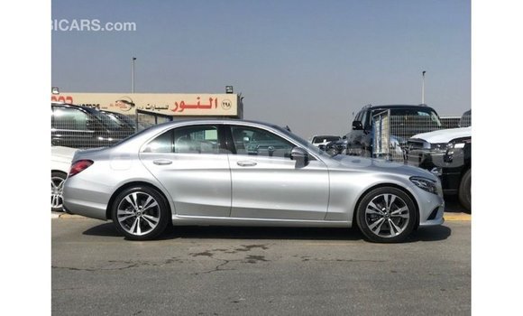 Buy Import Mercedes-Benz 200 Other Car in Import - Dubai in Baa Buy Import Mercedes-Benz 200 Other Car in Import - Dubai in Baa