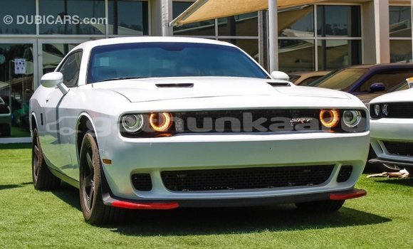 Buy Import Dodge Challenger White Car in Import - Dubai in Baa Buy Import Dodge Challenger White Car in Import - Dubai in Baa