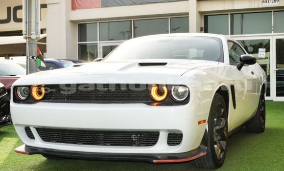 Buy Import Dodge Challenger White Car in Import - Dubai in Baa