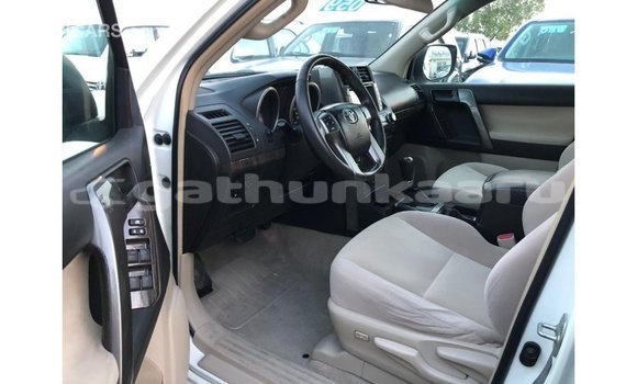 Buy Import Toyota Prado White Car in Import - Dubai in Baa Buy Import Toyota Prado White Car in Import - Dubai in Baa
