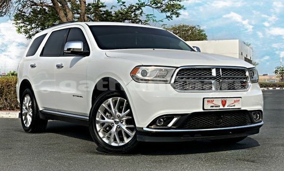 Buy Import Dodge Durango White Car in Import - Dubai in Baa