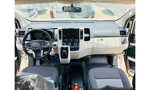 Buy Import Toyota Hiace White Car in Import - Dubai in Baa Buy Import Toyota Hiace White Car in Import - Dubai in Baa