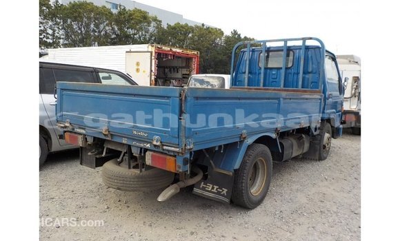 Buy Import Toyota Dyna Blue Car in Import - Dubai in Baa Buy Import Toyota Dyna Blue Car in Import - Dubai in Baa