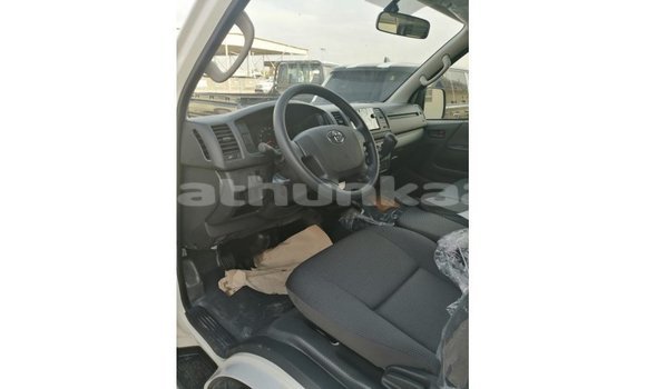 Buy Import Toyota Hiace White Car in Import - Dubai in Baa Buy Import Toyota Hiace White Car in Import - Dubai in Baa