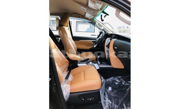 Buy Import Toyota Fortuner Black Car in Import - Dubai in Baa Buy Import Toyota Fortuner Black Car in Import - Dubai in Baa