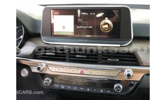 Buy Import Kia Carens White Car in Import - Dubai in Baa Buy Import Kia Carens White Car in Import - Dubai in Baa