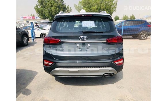 Buy Import Hyundai Santa Fe Green Car in Import - Dubai in Baa Buy Import Hyundai Santa Fe Green Car in Import - Dubai in Baa