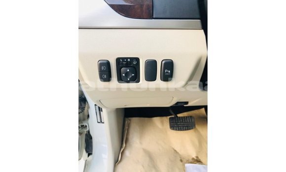 Buy Import Mitsubishi Pajero White Car in Import - Dubai in Baa Buy Import Mitsubishi Pajero White Car in Import - Dubai in Baa