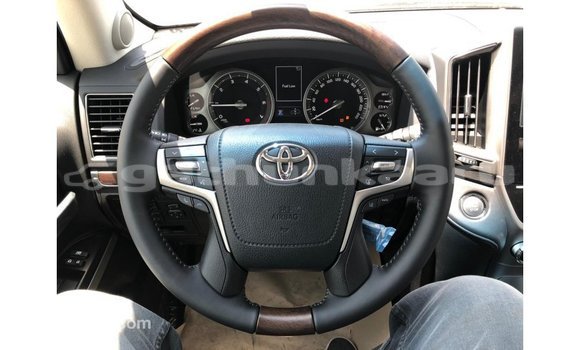 Buy Import Toyota Land Cruiser Black Car in Import - Dubai in Baa Buy Import Toyota Land Cruiser Black Car in Import - Dubai in Baa