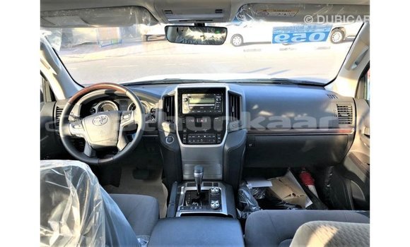 Buy Import Toyota Land Cruiser Other Car in Import - Dubai in Baa Buy Import Toyota Land Cruiser Other Car in Import - Dubai in Baa