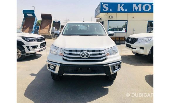 Buy Import Toyota Hilux White Car in Import - Dubai in Baa Buy Import Toyota Hilux White Car in Import - Dubai in Baa