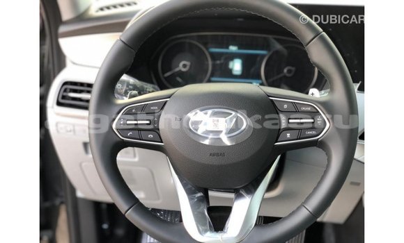 Buy Import Hyundai Chorus Other Truck in Import - Dubai in Baa Buy Import Hyundai Chorus Other Truck in Import - Dubai in Baa