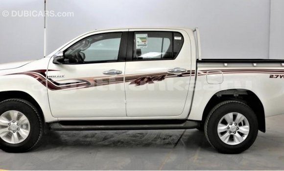 Buy Import Toyota Hilux White Car in Import - Dubai in Baa Buy Import Toyota Hilux White Car in Import - Dubai in Baa