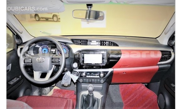 Buy Import Toyota Hilux White Car in Import - Dubai in Baa Buy Import Toyota Hilux White Car in Import - Dubai in Baa