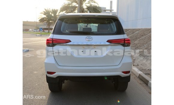 Buy Import Toyota Fortuner Black Car in Import - Dubai in Baa Buy Import Toyota Fortuner Black Car in Import - Dubai in Baa