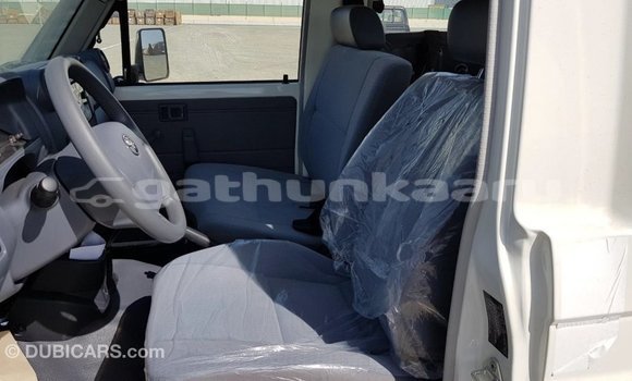 Buy Import Toyota Land Cruiser White Car in Import - Dubai in Baa Buy Import Toyota Land Cruiser White Car in Import - Dubai in Baa