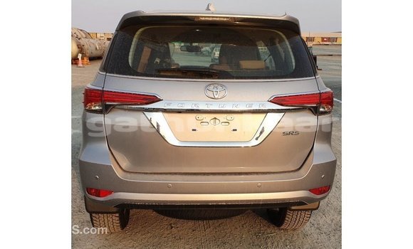 Buy Import Toyota Fortuner Other Car in Import - Dubai in Baa Buy Import Toyota Fortuner Other Car in Import - Dubai in Baa