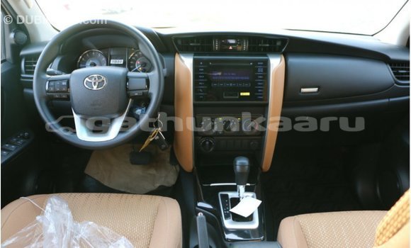 Buy Import Toyota Fortuner Black Car in Import - Dubai in Baa Buy Import Toyota Fortuner Black Car in Import - Dubai in Baa
