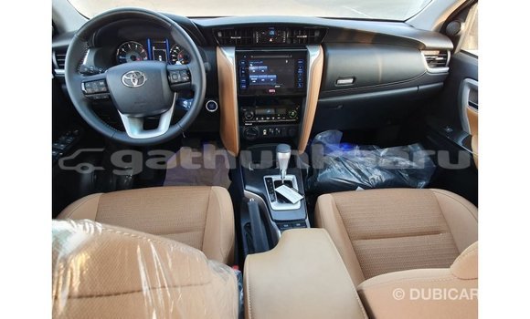 Buy Import Toyota Fortuner Other Car in Import - Dubai in Baa Buy Import Toyota Fortuner Other Car in Import - Dubai in Baa