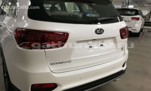 Buy Import Kia Sorento White Car in Import - Dubai in Baa Buy Import Kia Sorento White Car in Import - Dubai in Baa