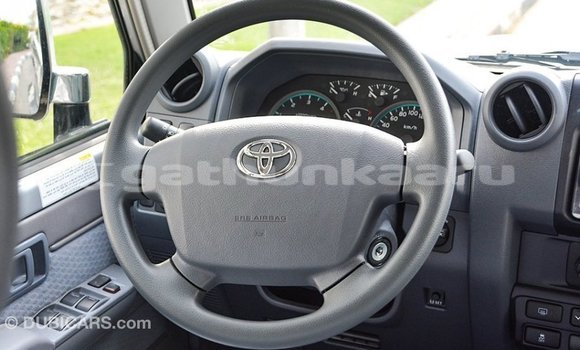 Buy Import Toyota Land Cruiser Other Car in Import - Dubai in Baa Buy Import Toyota Land Cruiser Other Car in Import - Dubai in Baa