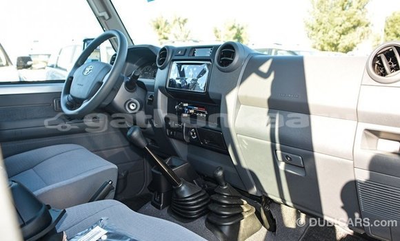 Buy Import Toyota Land Cruiser Other Car in Import - Dubai in Baa Buy Import Toyota Land Cruiser Other Car in Import - Dubai in Baa