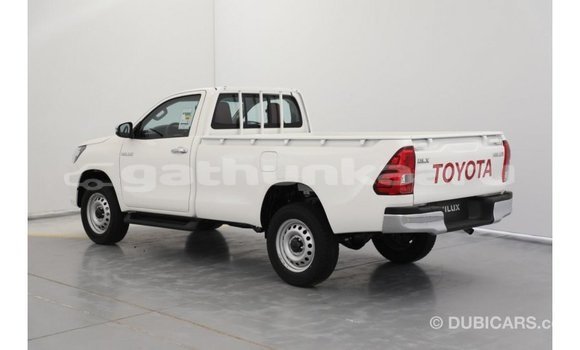 Buy Import Toyota Hilux White Car in Import - Dubai in Baa Buy Import Toyota Hilux White Car in Import - Dubai in Baa