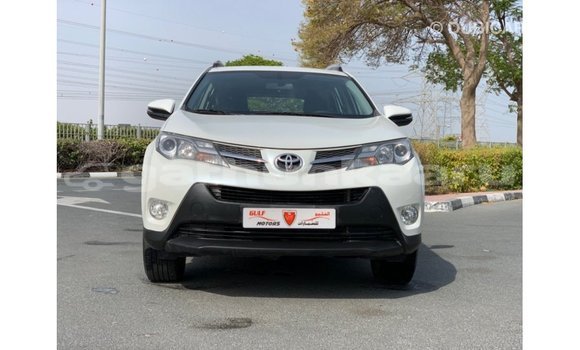 Buy Import Toyota 4Runner White Car in Import - Dubai in Baa Buy Import Toyota 4Runner White Car in Import - Dubai in Baa
