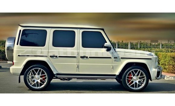 Buy Import Mercedes-Benz 190 White Car in Import - Dubai in Baa Buy Import Mercedes-Benz 190 White Car in Import - Dubai in Baa