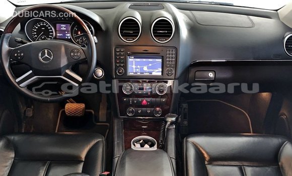 Buy Import Mercedes-Benz 190 Other Car in Import - Dubai in Baa Buy Import Mercedes-Benz 190 Other Car in Import - Dubai in Baa