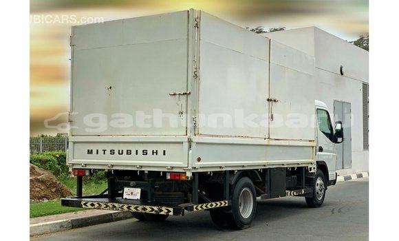 Buy Import Mitsubishi Carisma White Car in Import - Dubai in Baa Buy Import Mitsubishi Carisma White Car in Import - Dubai in Baa