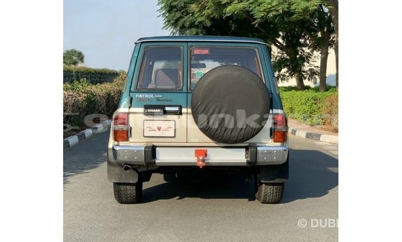 Buy Import Nissan Patrol Blue Car in Import - Dubai in Baa Buy Import Nissan Patrol Blue Car in Import - Dubai in Baa