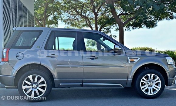 Buy Import Land Rover Defender Other Car in Import - Dubai in Baa Buy Import Land Rover Defender Other Car in Import - Dubai in Baa