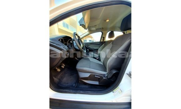 Buy Import Ford Focus White Car in Import - Dubai in Baa Buy Import Ford Focus White Car in Import - Dubai in Baa