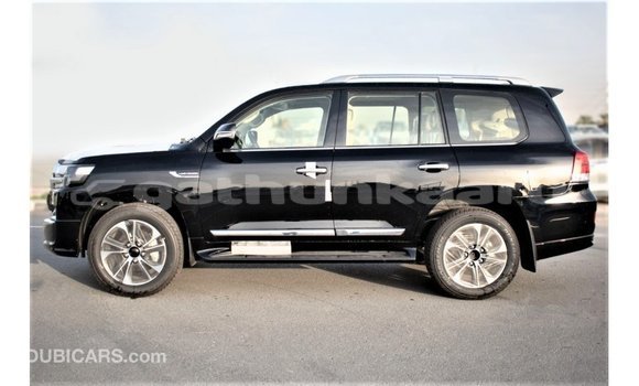 Buy Import Toyota Land Cruiser Black Car in Import - Dubai in Baa Buy Import Toyota Land Cruiser Black Car in Import - Dubai in Baa