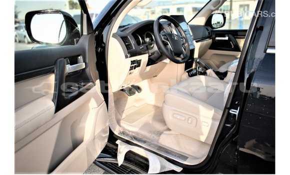 Buy Import Toyota Land Cruiser Black Car in Import - Dubai in Baa Buy Import Toyota Land Cruiser Black Car in Import - Dubai in Baa