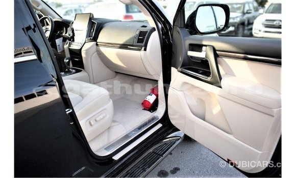 Buy Import Toyota Land Cruiser Black Car in Import - Dubai in Baa Buy Import Toyota Land Cruiser Black Car in Import - Dubai in Baa