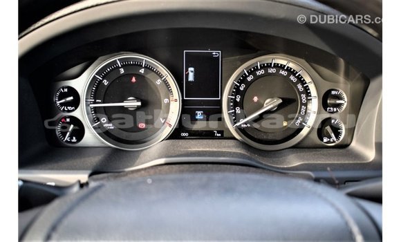 Buy Import Toyota Land Cruiser Black Car in Import - Dubai in Baa Buy Import Toyota Land Cruiser Black Car in Import - Dubai in Baa