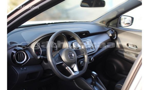 Buy Import Nissan Evalia Other Truck in Import - Dubai in Baa Buy Import Nissan Evalia Other Truck in Import - Dubai in Baa