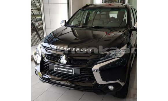 Buy Import Mitsubishi Montero Black Car in Import - Dubai in Baa Buy Import Mitsubishi Montero Black Car in Import - Dubai in Baa