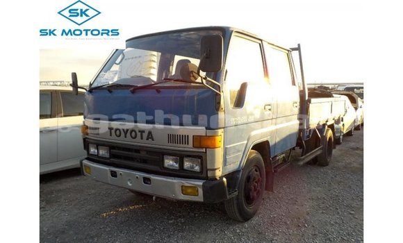 Buy Import Toyota Dyna Blue Car in Import - Dubai in Baa Buy Import Toyota Dyna Blue Car in Import - Dubai in Baa