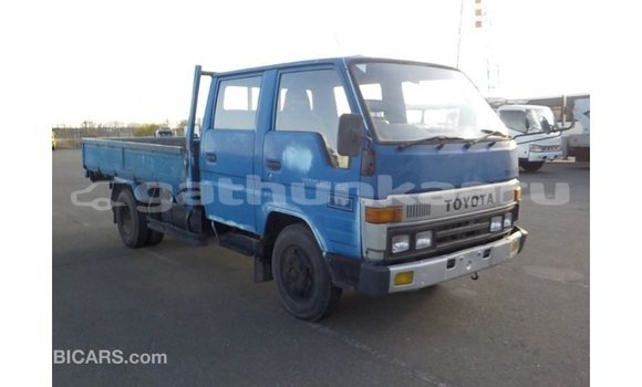 Buy Import Toyota Dyna Blue Car in Import - Dubai in Baa Buy Import Toyota Dyna Blue Car in Import - Dubai in Baa