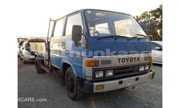 Buy Import Toyota Dyna Blue Car in Import - Dubai in Baa Buy Import Toyota Dyna Blue Car in Import - Dubai in Baa
