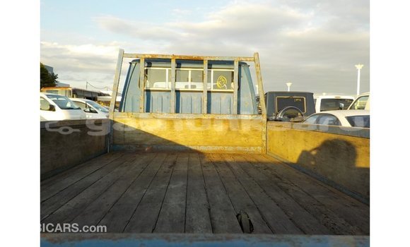 Buy Import Toyota Dyna Blue Car in Import - Dubai in Baa Buy Import Toyota Dyna Blue Car in Import - Dubai in Baa