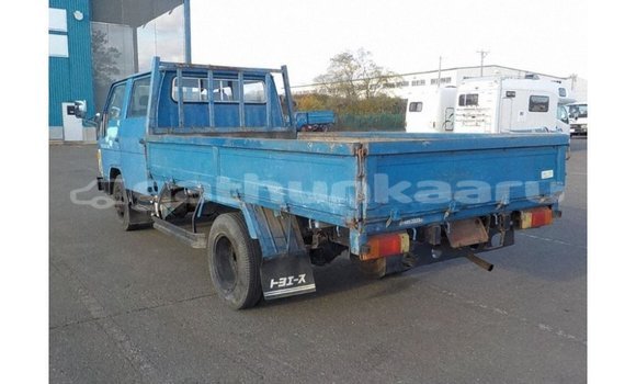 Buy Import Toyota Dyna Blue Car in Import - Dubai in Baa Buy Import Toyota Dyna Blue Car in Import - Dubai in Baa