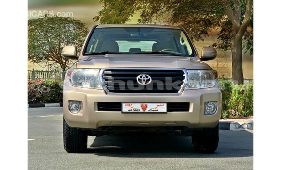 Buy Import Toyota Land Cruiser Other Car in Import - Dubai in Baa Buy Import Toyota Land Cruiser Other Car in Import - Dubai in Baa
