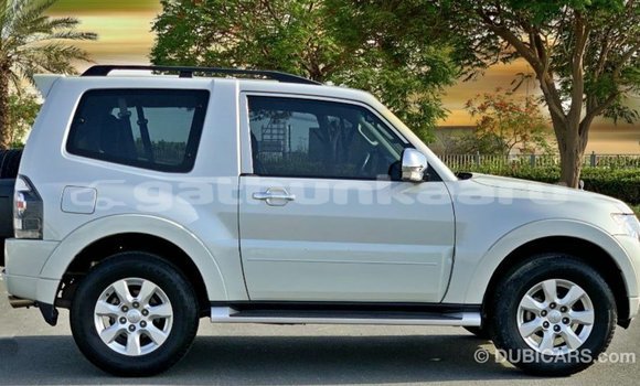 Buy Import Mitsubishi Pajero White Car in Import - Dubai in Baa Buy Import Mitsubishi Pajero White Car in Import - Dubai in Baa