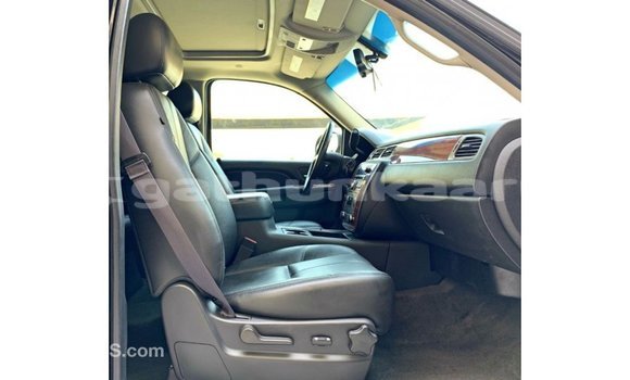 Buy Import Chevrolet Suburban Black Car in Import - Dubai in Baa Buy Import Chevrolet Suburban Black Car in Import - Dubai in Baa
